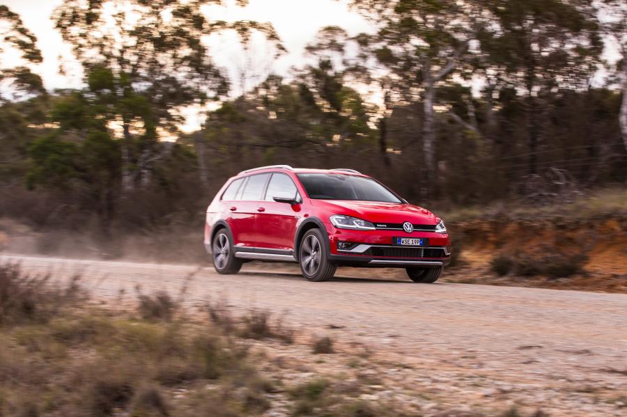  Volkswagen Golf Alltrack 2017 года  (AU) (фото 8 из 29)